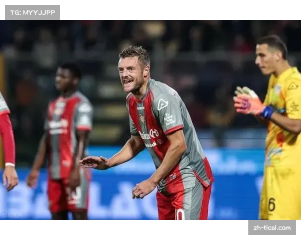 博洛尼亚1-3爆冷负于克雷莫内塞，38岁瓦尔迪双响闪耀雷纳托球场